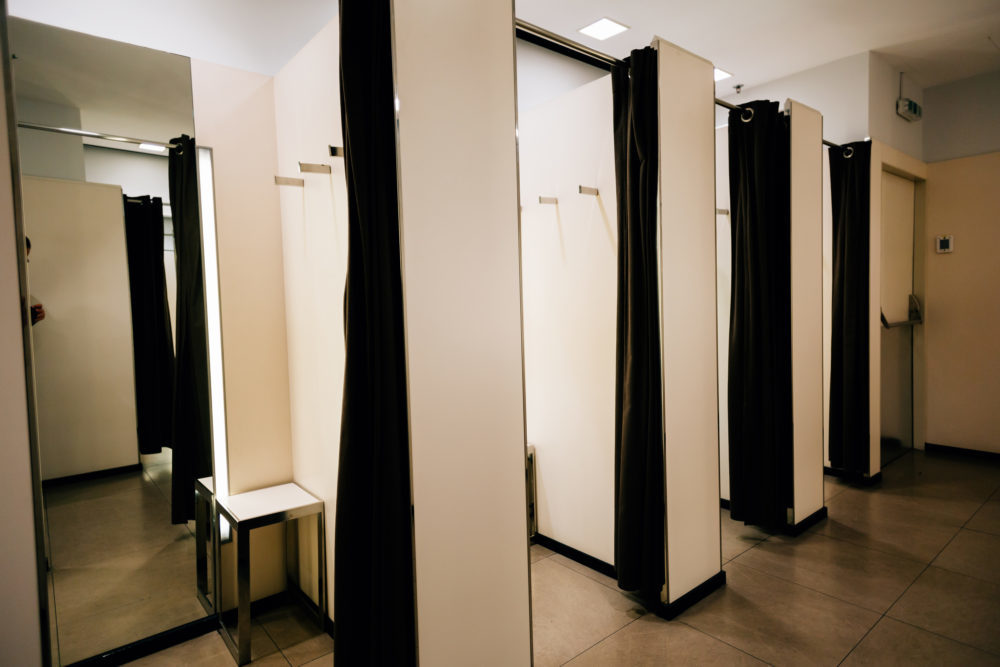 How the fitting room is changing customer service & reducing theft