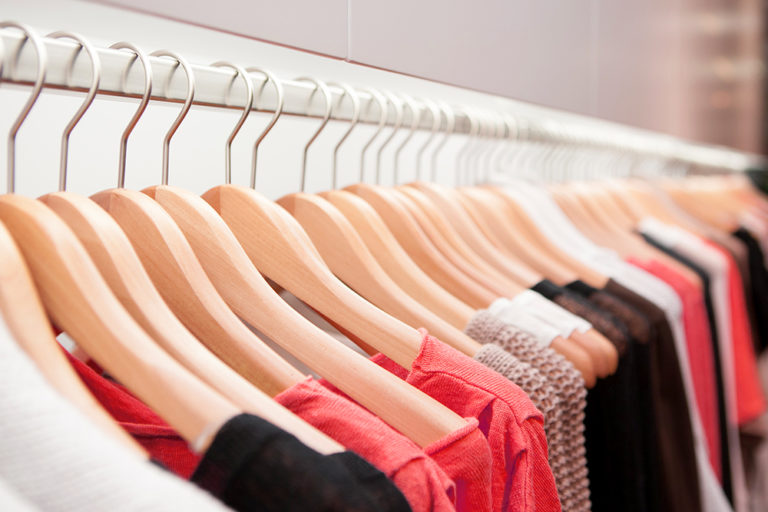 Shoplifting prevention for clothing retailers | Blog | Vitag